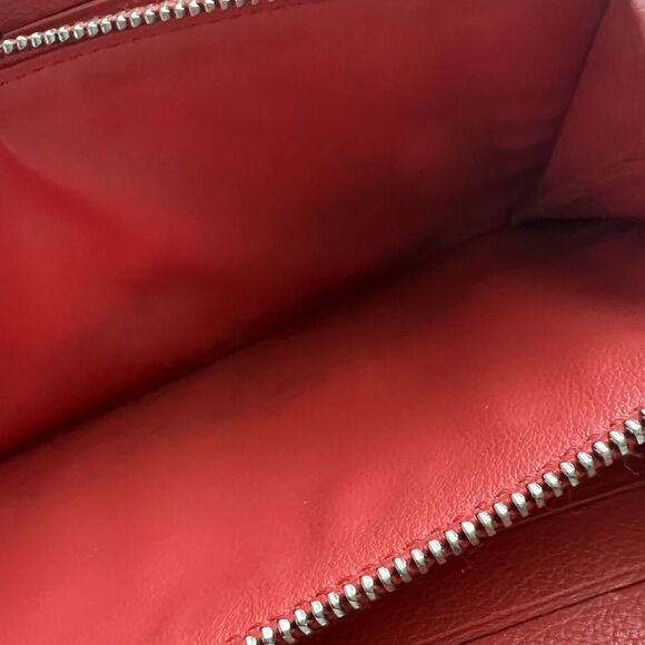 Louis Vuitton Amelia Red Monogram Mahina Leather Wallet - Picture 8 of 16